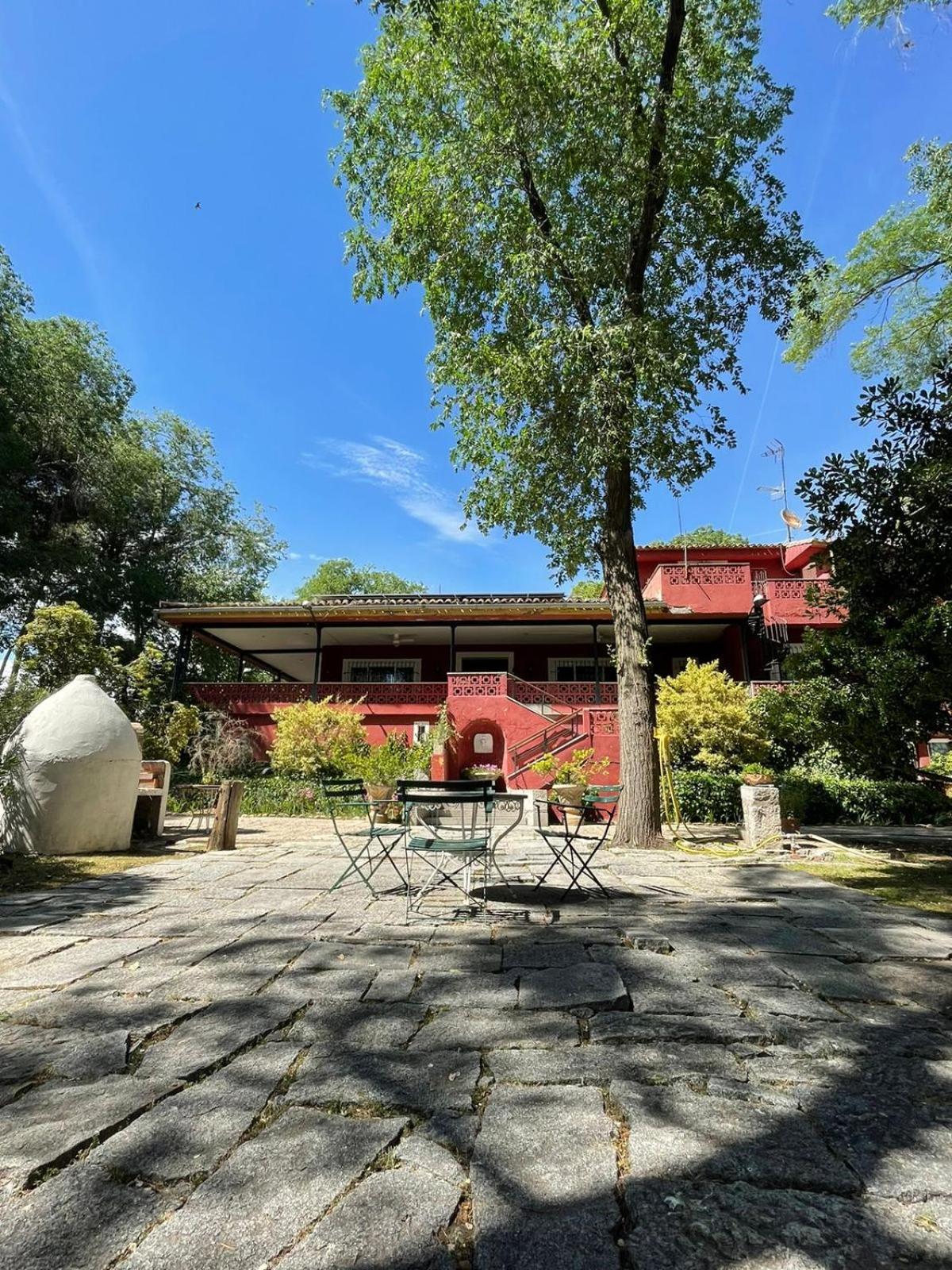 Casa Rural Los Menhires Торрехон-де-Ардос Екстер'єр фото