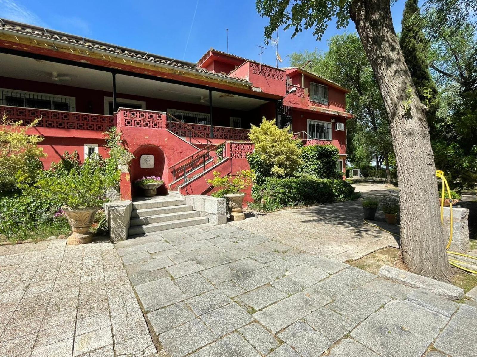 Casa Rural Los Menhires Торрехон-де-Ардос Екстер'єр фото